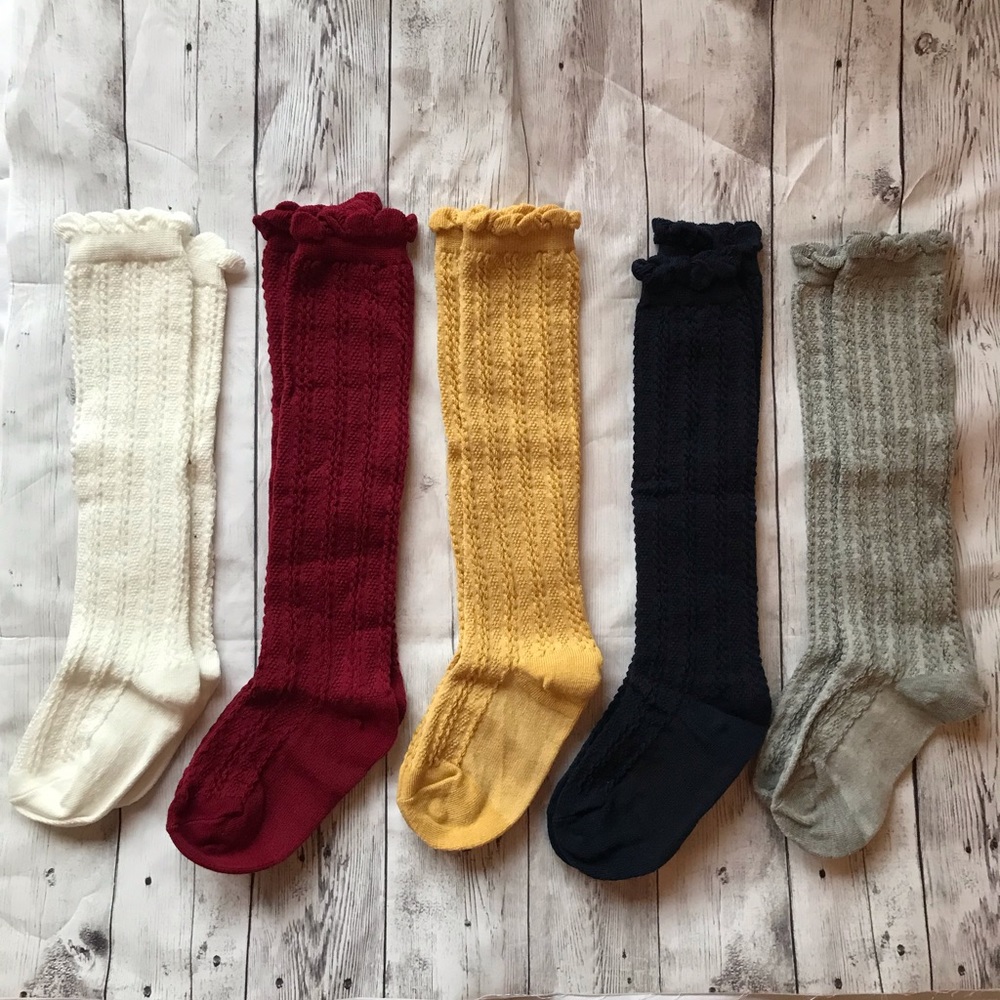Brand New Set of 5 Cable Knit Knee High Socks 3-5Y